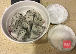 火龙果果酱的做法图解1