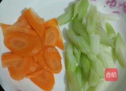 芹菜炒腰花的做法图解6