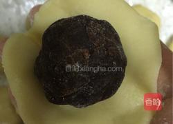 枣泥蛋黄月饼的做法图解9