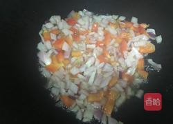 胡萝卜玉米虾仁炒饭的做法图解5