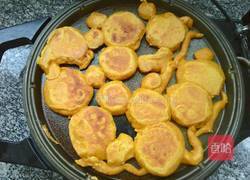 南瓜饼(难看了点)的做法图解7