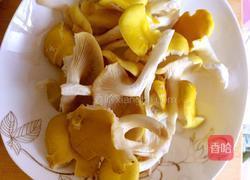 蘑菇豆腐的做法图解1