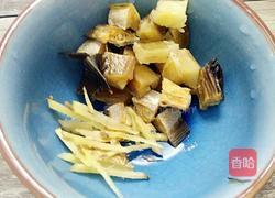 柴鱼花生粥的做法图解3