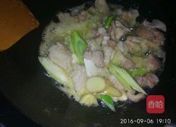 五花肉炒腐干的做法图解4