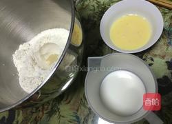 普通面包的做法图解1