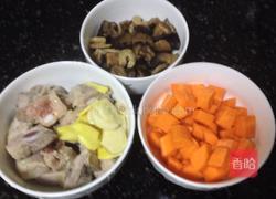 可口排骨饭的做法图解1