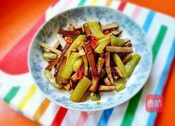 黄瓜炒鸡蛋干的做法图解8