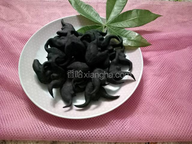 盐水菱角