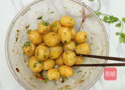 蒜泥酱香小土豆的做法图解6
