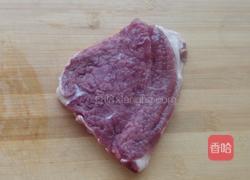 红酒黑胡椒牛排的做法图解1