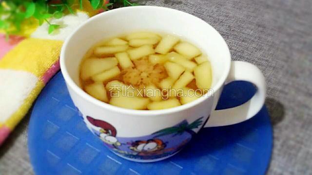 成品图点缀菊花