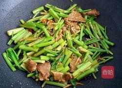 芹菜牛肉的做法图解8