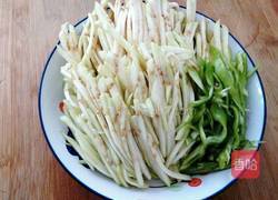 番茄炒茄子的做法图解2