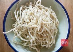 凉拌牛筋面的做法图解1