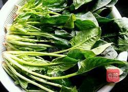 白菜饺子皮的做法图解1