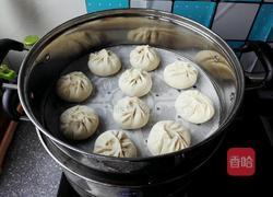 牛肉馅大包子的做法图解9