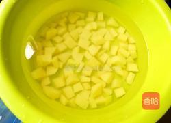 腊肉炒土豆的做法图解3