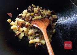 腊肉炒土豆的做法图解7