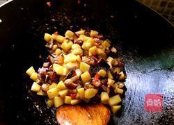 腊肉炒土豆的做法图解9