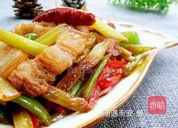 芹菜炒五花肉的做法图解13