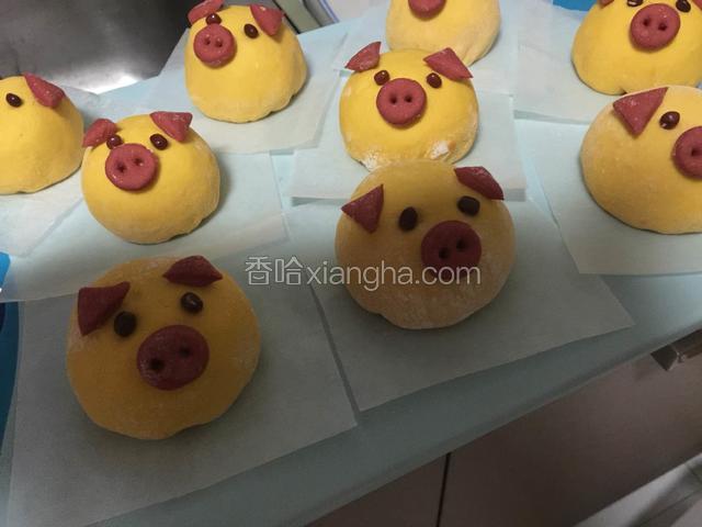 包好后放置醒发15分钟