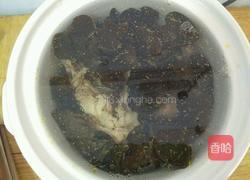 木耳炖鸡的做法图解7