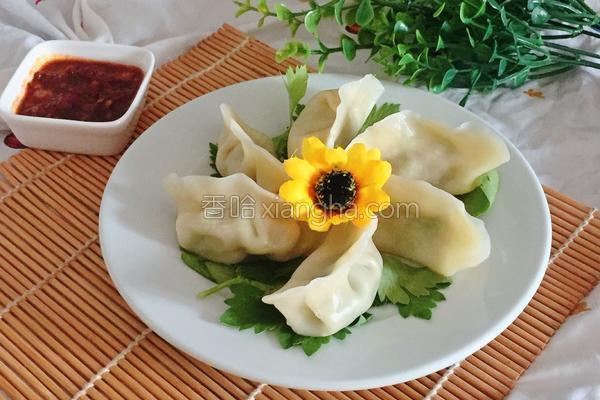 芹菜猪肉馅饺子