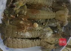 微波炉皮皮虾的做法图解3