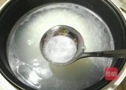 海米粥的做法图解2