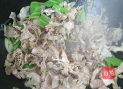 五花肉炒笋的做法图解5