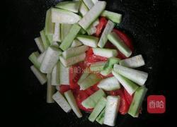 丝瓜炒西红柿的做法图解4