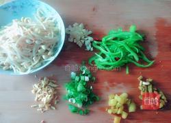 酸辣黄豆芽的做法图解3