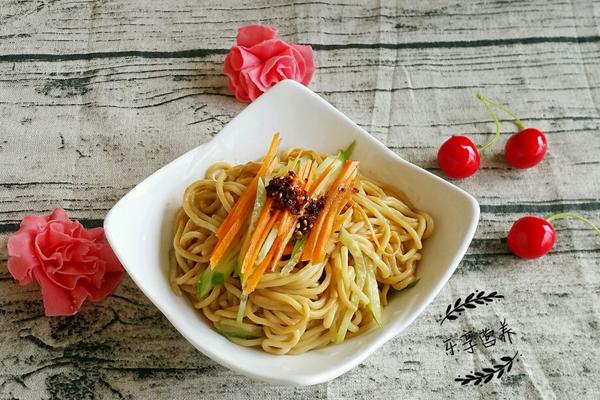 麻酱凉面的精选做法