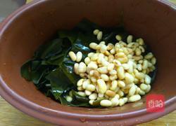 海带炖鸭汤的做法图解4