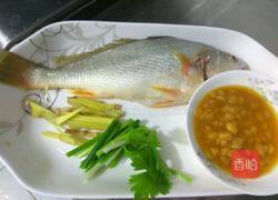 酱焖黄花鱼的做法图解2