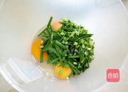 鸡蛋韭菜煎饼的做法图解4