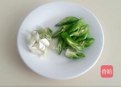 西红柿花菜的做法图解1