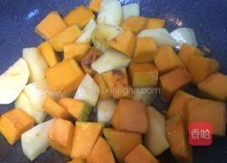 土豆炖南瓜的做法图解7