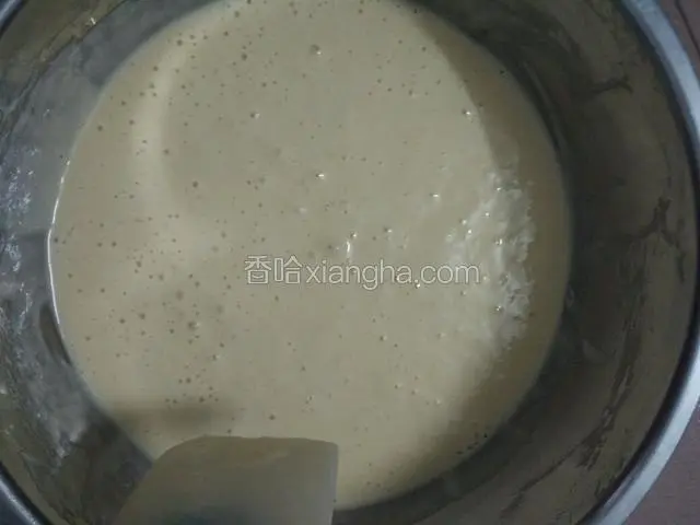翻拌好的饼干糊