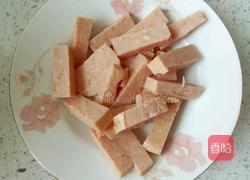 辣椒炒午餐肉的做法图解2