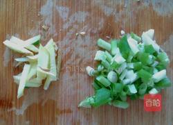 辣椒炒午餐肉的做法图解3