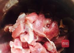 糖醋肉 韩式的做法图解1