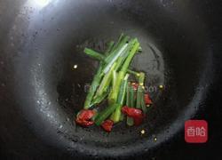 白菜炒鲜蘑的做法图解4