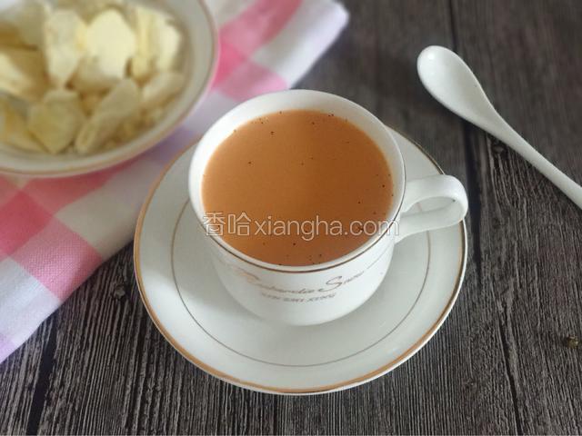 喜欢冰冰的就加入冰块，喜欢热的就直接喝