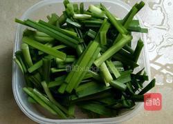 韭菜猪红汤的做法图解3