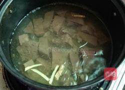韭菜猪红汤的做法图解4
