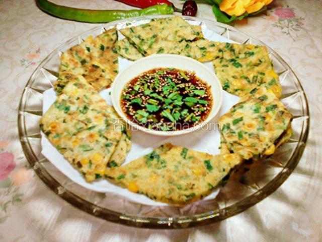 豆渣韭菜玉米饼