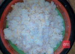 豆渣韭菜玉米饼的做法图解1