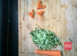 凉拌粉丝黄瓜的做法图解2