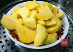 咸蛋南瓜的做法图解3